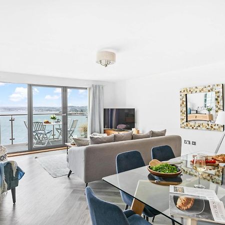 A7 Masts - Striking Beach Bolthole Apartment With Beautiful Sea Views Private Balcony & Parking Torquay Esterno foto