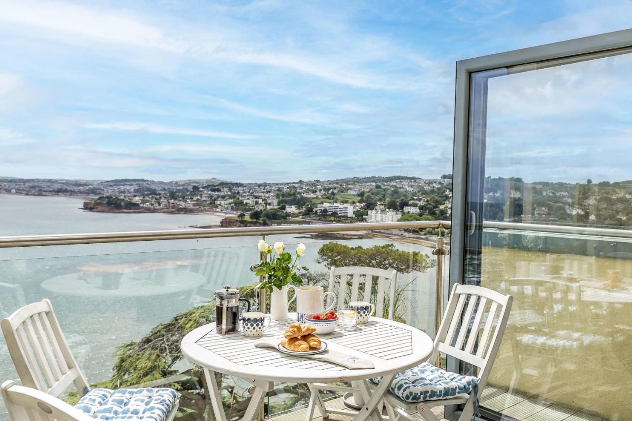 A7 Masts - Striking Beach Bolthole Apartment With Beautiful Sea Views Private Balcony & Parking Torquay Esterno foto