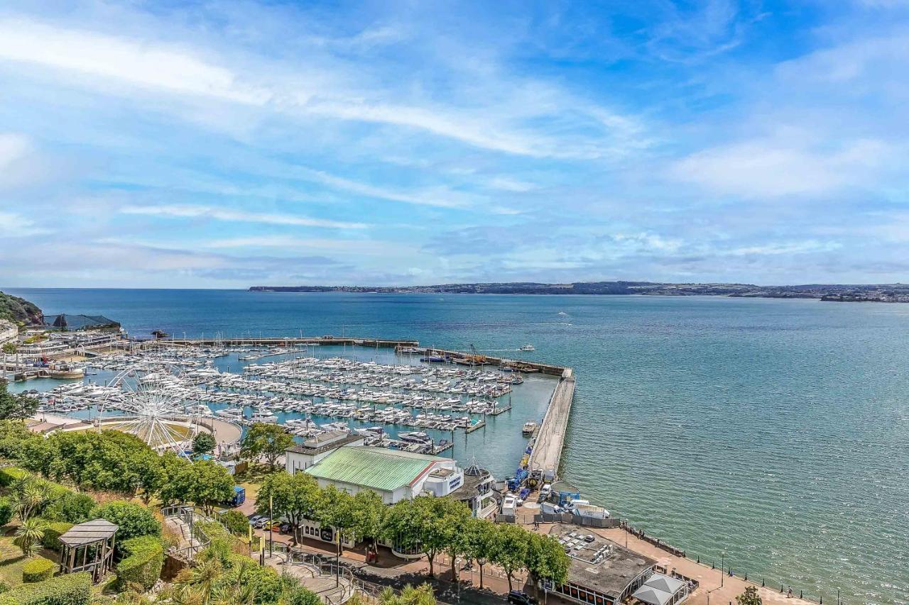 A7 Masts - Striking Beach Bolthole Apartment With Beautiful Sea Views Private Balcony & Parking Torquay Esterno foto