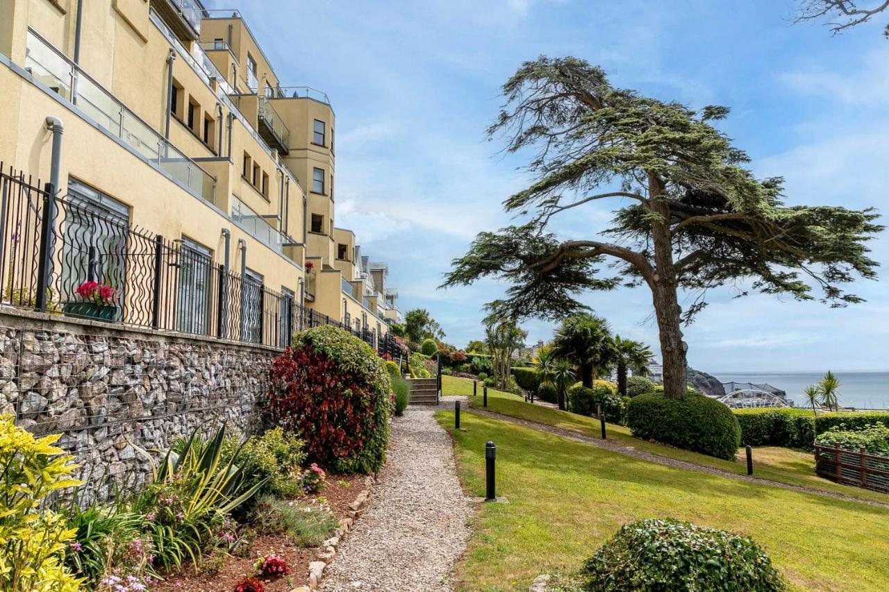 A7 Masts - Striking Beach Bolthole Apartment With Beautiful Sea Views Private Balcony & Parking Torquay Esterno foto