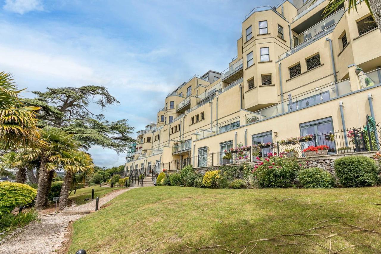 A7 Masts - Striking Beach Bolthole Apartment With Beautiful Sea Views Private Balcony & Parking Torquay Esterno foto